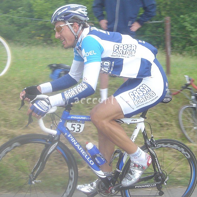 Fabian Cancellara (Fassa Bortolo) in der Steigung des Huelewee