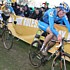 Le champion d'Europe Mike Theunissen et le leader du Superprestige, Wout Van Aert, en tête de la course des espoirs ...